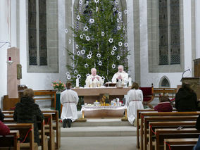 Darstellung des Herrn mit Kerzenweihe und Blasiussegen (Foto: Karl-Franz Thiede)